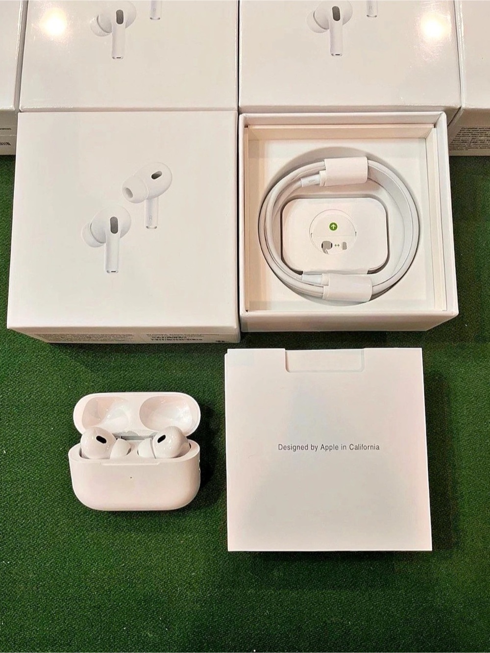 Apple AirPods Pro (2nd generation) ) White